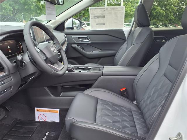 new 2025 Nissan Rogue car, priced at $39,571
