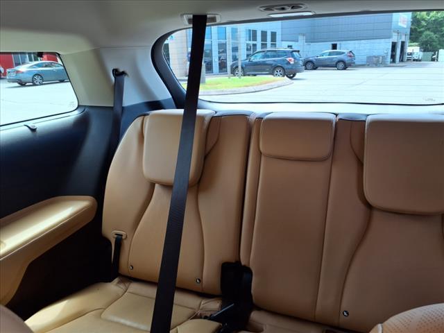 used 2024 Kia Carnival car, priced at $37,500