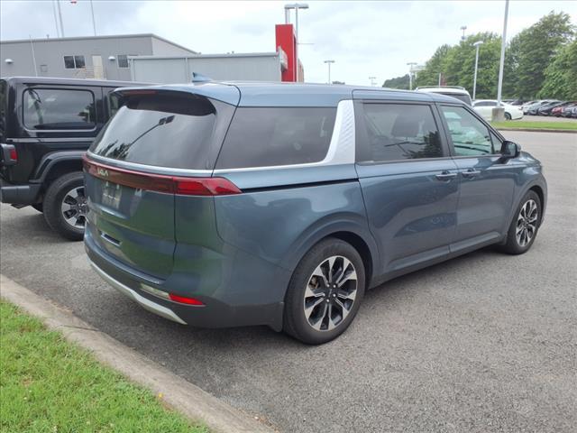 used 2024 Kia Carnival car, priced at $37,500