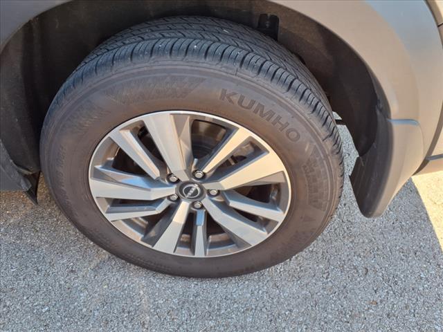 used 2024 Nissan Pathfinder car, priced at $40,490