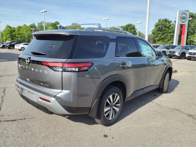 used 2024 Nissan Pathfinder car