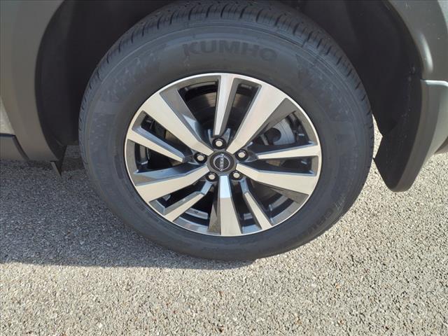 used 2024 Nissan Pathfinder car