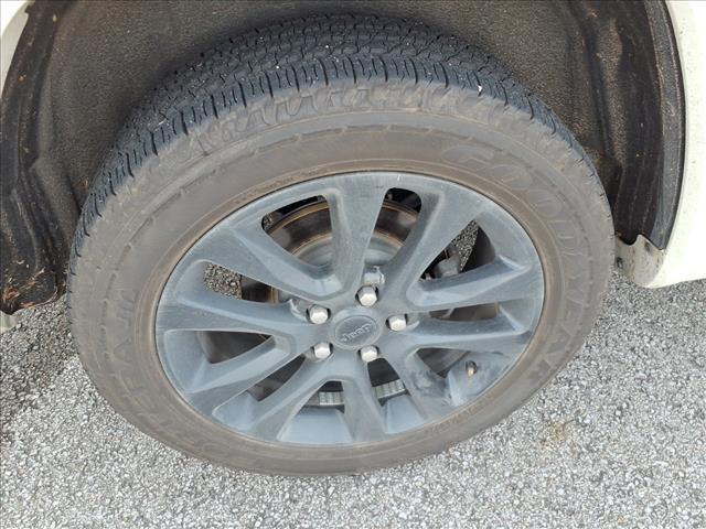 used 2019 Jeep Grand Cherokee car, priced at $21,495