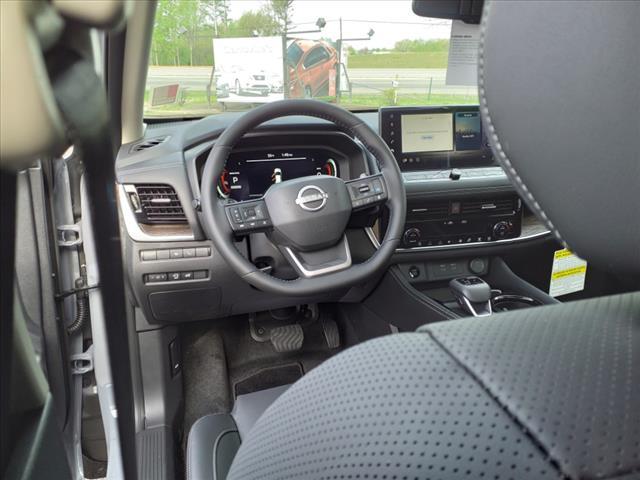 new 2025 Nissan Rogue car, priced at $39,437