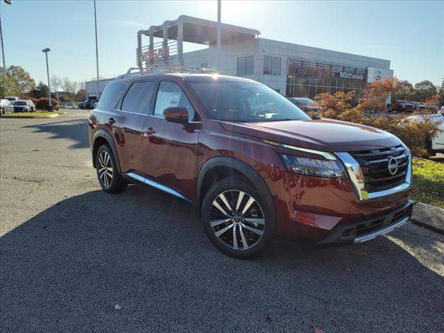 new 2025 Nissan Pathfinder car, priced at $55,580