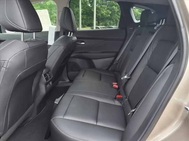 new 2025 Nissan Murano car, priced at $38,305