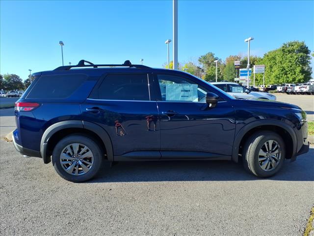 new 2025 Nissan Pathfinder car, priced at $33,281