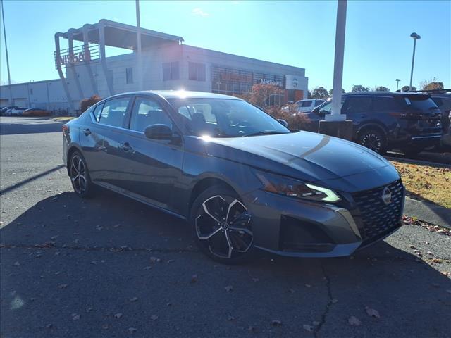 new 2025 Nissan Altima car, priced at $30,530