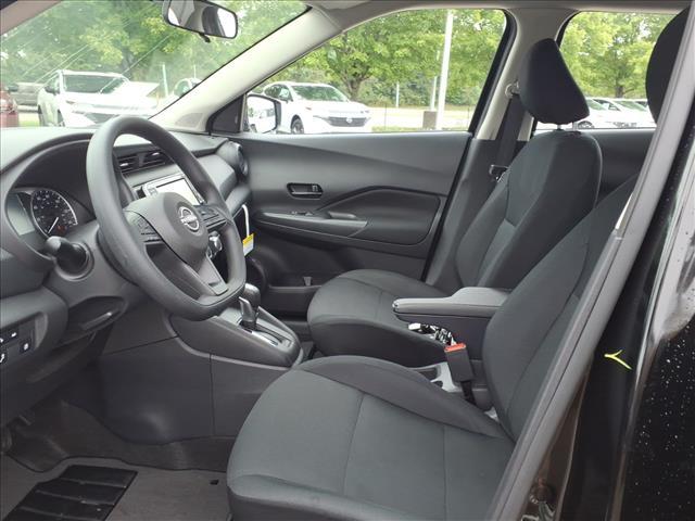 new 2025 Nissan Kicks Play car, priced at $20,865