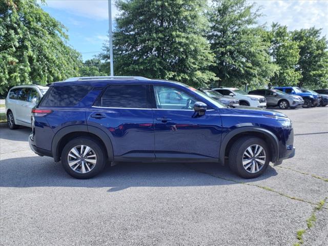 used 2022 Nissan Pathfinder car, priced at $34,800