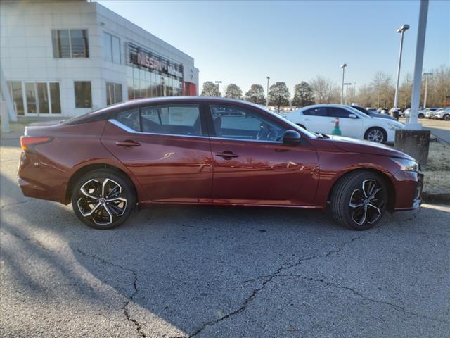 new 2025 Nissan Altima car, priced at $31,800