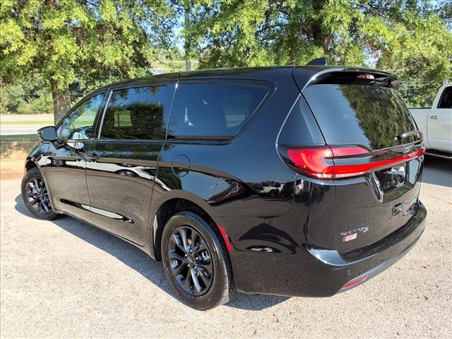 used 2024 Chrysler Pacifica Hybrid car, priced at $38,950
