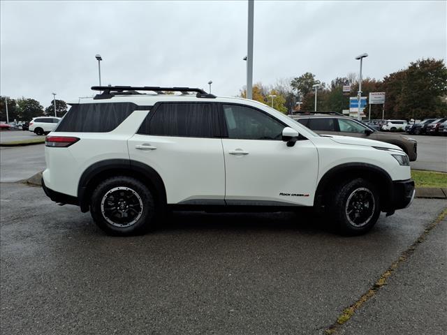 new 2025 Nissan Pathfinder car