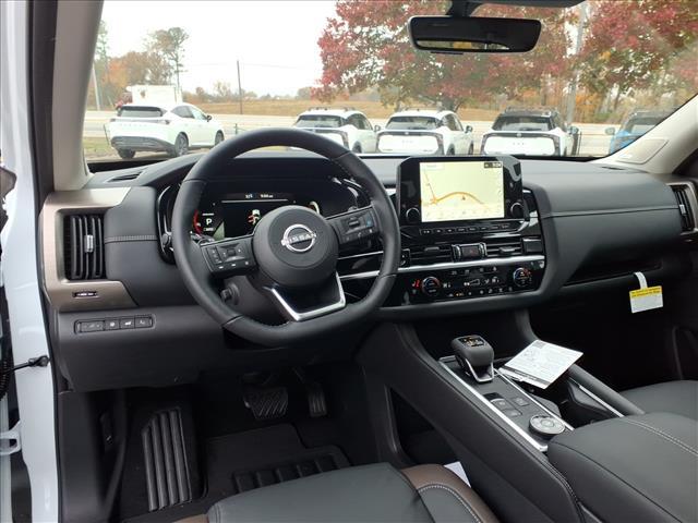 new 2025 Nissan Pathfinder car, priced at $43,860