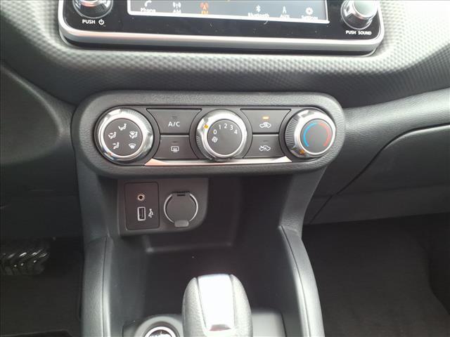 new 2025 Nissan Kicks Play car, priced at $20,865