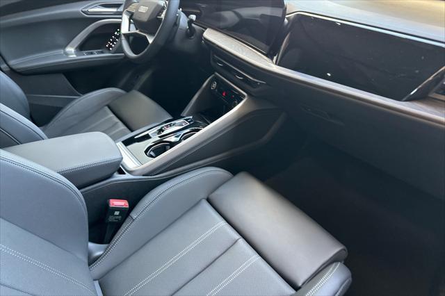 new 2025 Audi Q5 car, priced at $60,960