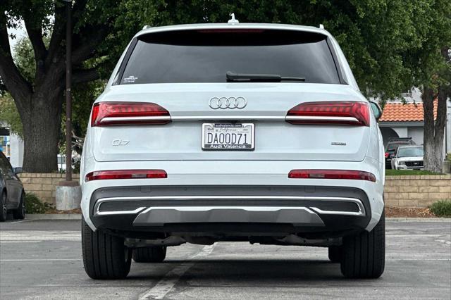 used 2024 Audi Q7 car, priced at $49,049