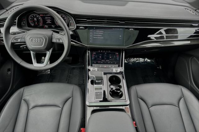 used 2024 Audi Q7 car, priced at $49,049