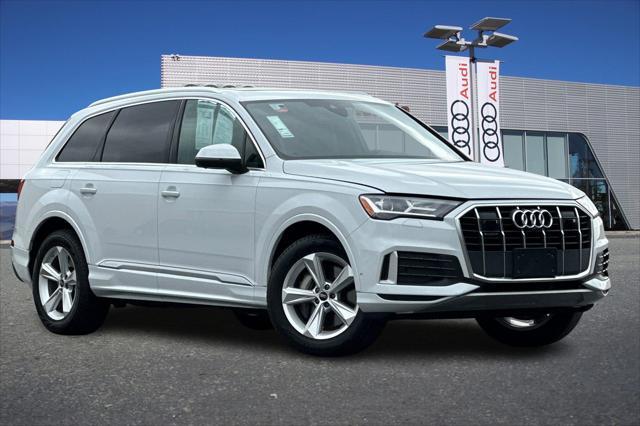 used 2024 Audi Q7 car, priced at $49,049