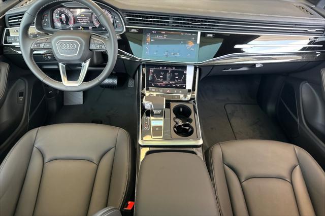 new 2025 Audi Q7 car, priced at $75,160