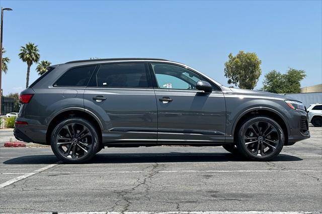 new 2025 Audi Q7 car, priced at $75,160
