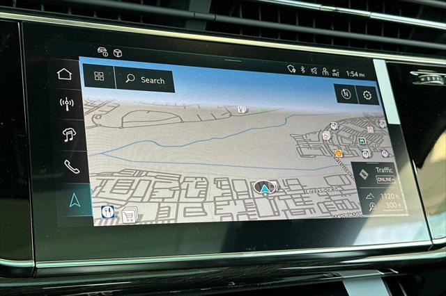 new 2025 Audi Q7 car, priced at $75,160