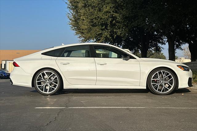 new 2025 Audi S7 car, priced at $92,635