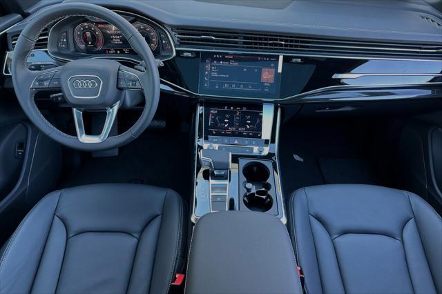 new 2025 Audi Q7 car, priced at $69,670