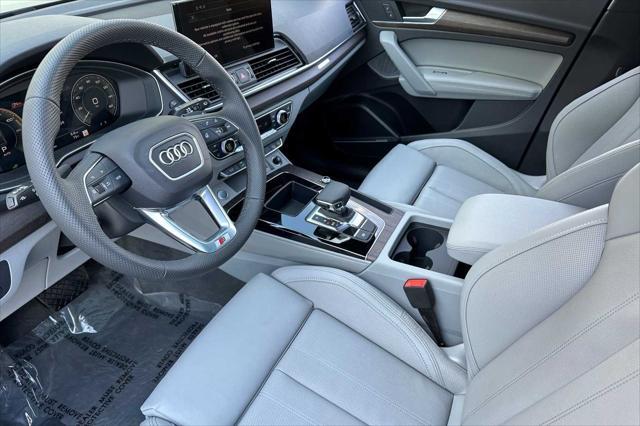 new 2025 Audi Q5 car, priced at $70,110