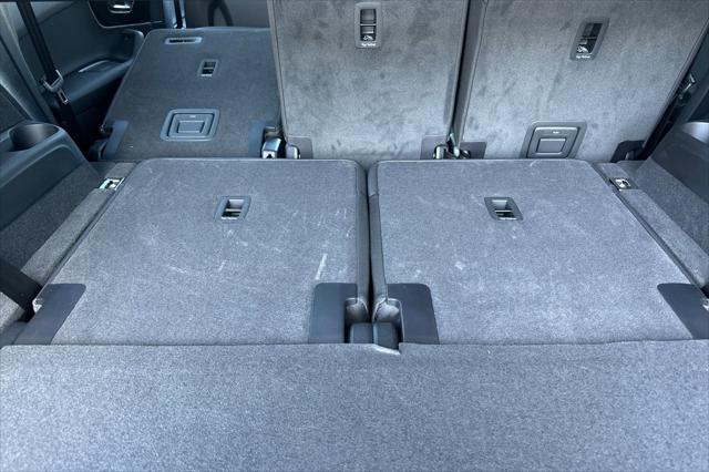 new 2025 Audi Q7 car, priced at $69,520