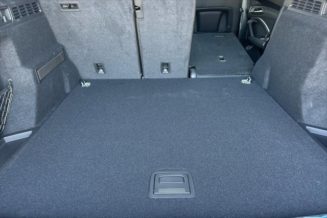 new 2025 Audi Q5 car, priced at $61,150