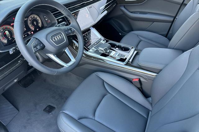 new 2025 Audi Q7 car, priced at $77,460