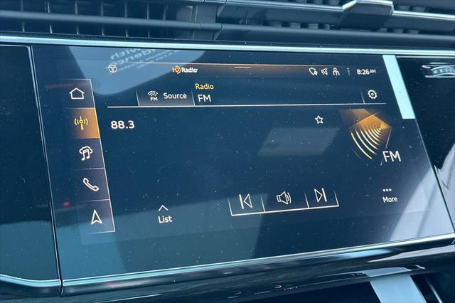 new 2025 Audi Q7 car, priced at $77,460