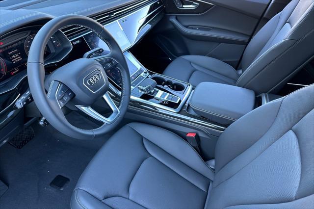 new 2025 Audi Q7 car, priced at $76,860