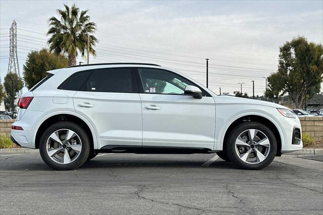 new 2025 Audi Q5 car, priced at $55,910