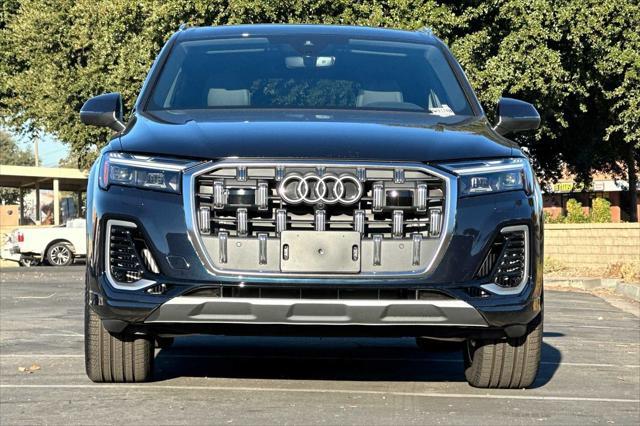 new 2025 Audi Q7 car, priced at $71,420