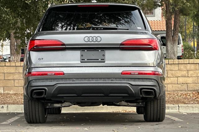 new 2025 Audi Q7 car, priced at $76,710