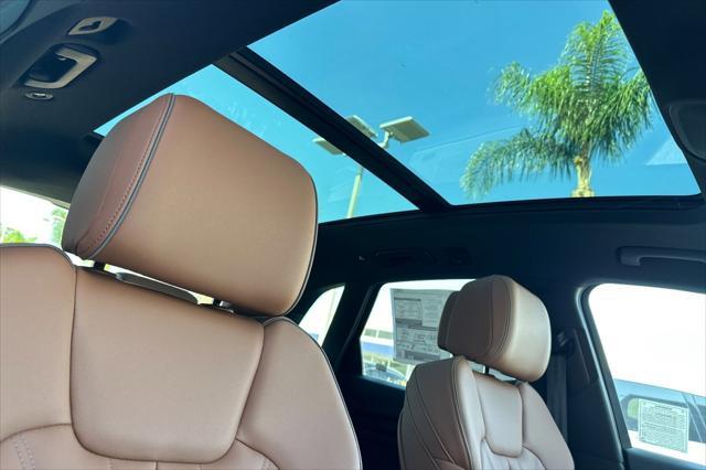 new 2025 Audi Q5 car, priced at $68,300