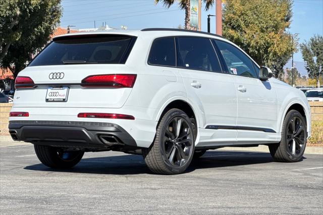 new 2025 Audi Q7 car, priced at $74,410