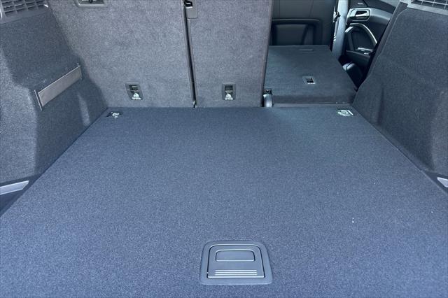new 2025 Audi Q5 car, priced at $60,960