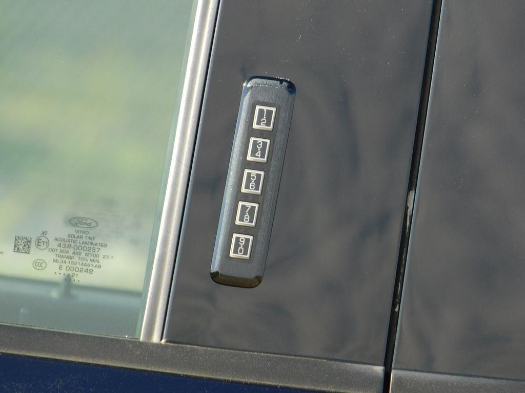 used 2021 Ford F-150 car, priced at $40,913