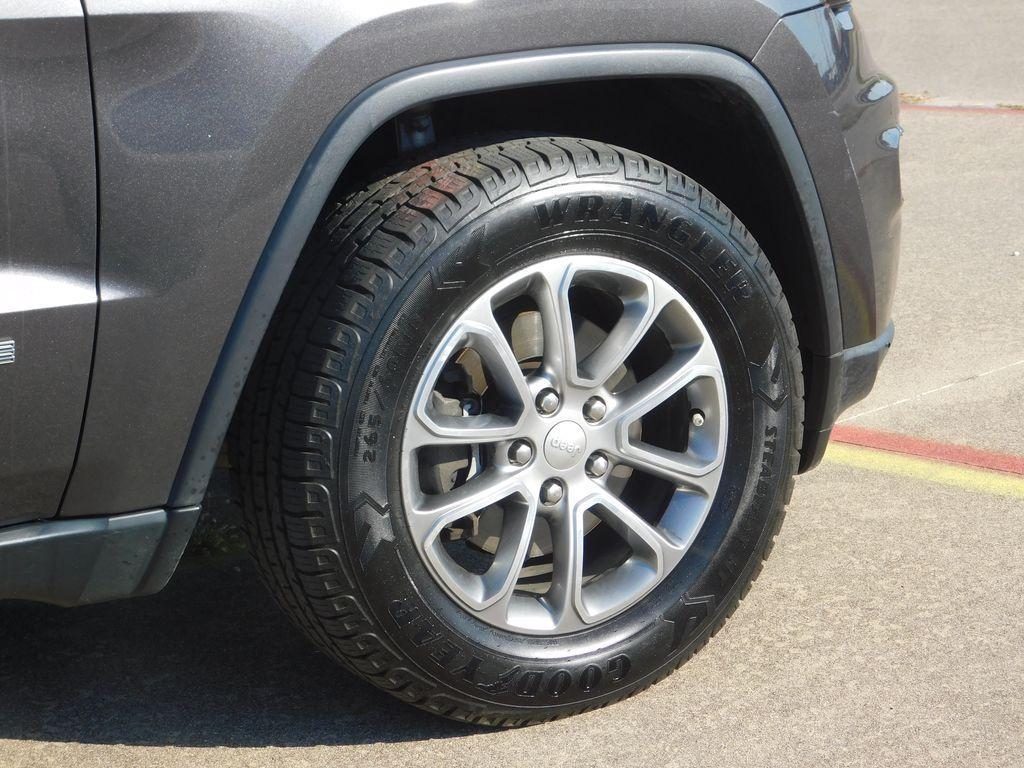 used 2017 Jeep Grand Cherokee car, priced at $16,965