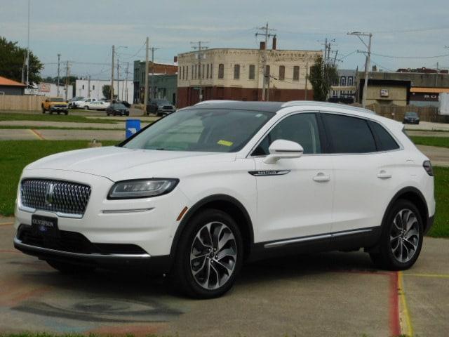 used 2021 Lincoln Nautilus car, priced at $39,930