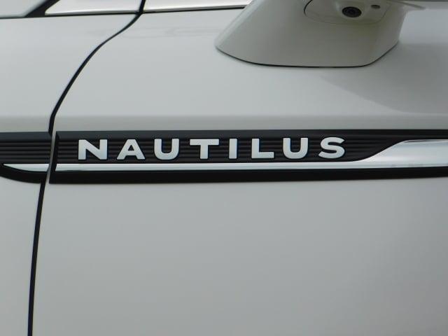 used 2021 Lincoln Nautilus car, priced at $39,930