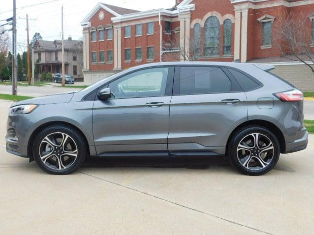 used 2022 Ford Edge car, priced at $30,937