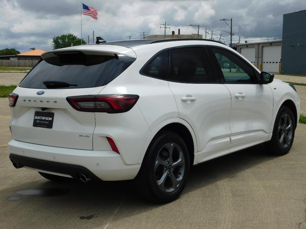used 2023 Ford Escape car, priced at $25,991