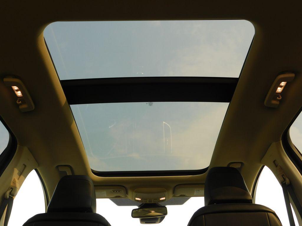 used 2022 Ford Edge car, priced at $29,480