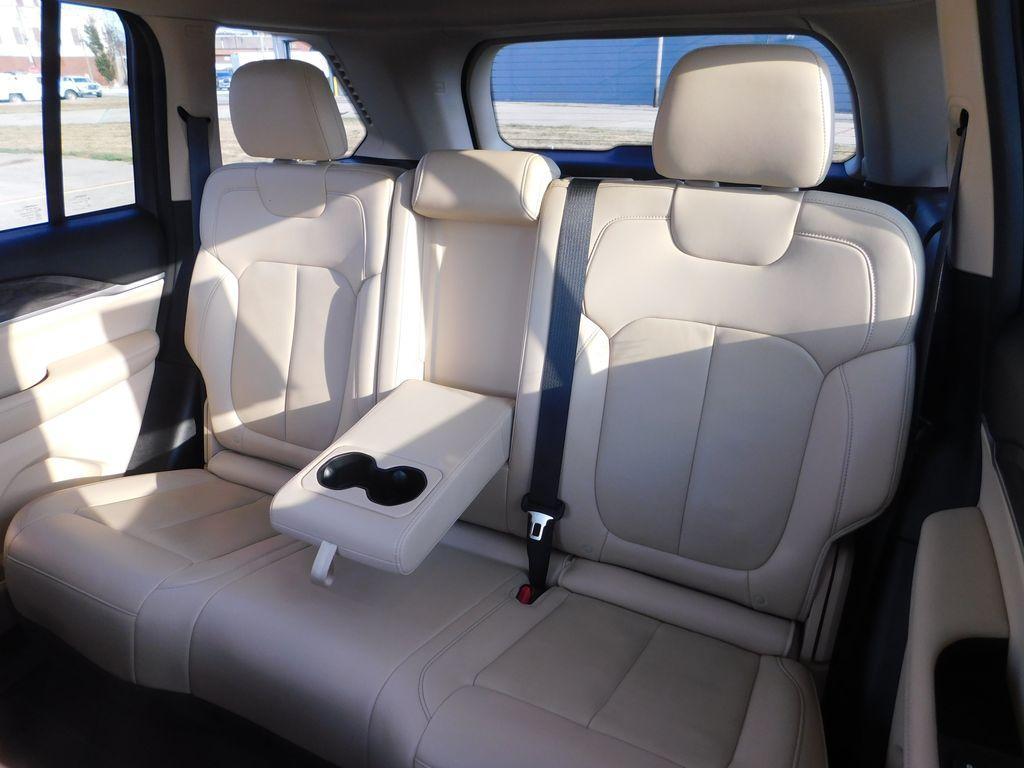 used 2022 Jeep Grand Cherokee car, priced at $29,888