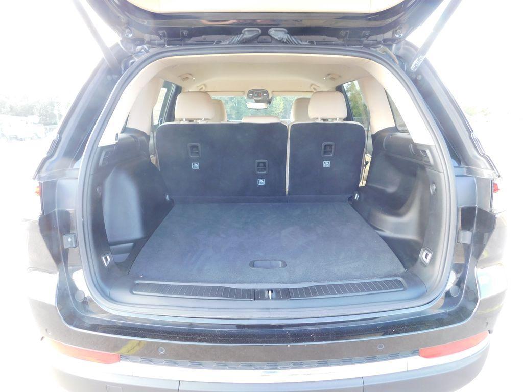 used 2022 Jeep Grand Cherokee car, priced at $29,888