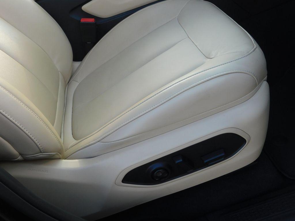 used 2022 Jeep Grand Cherokee car, priced at $29,888